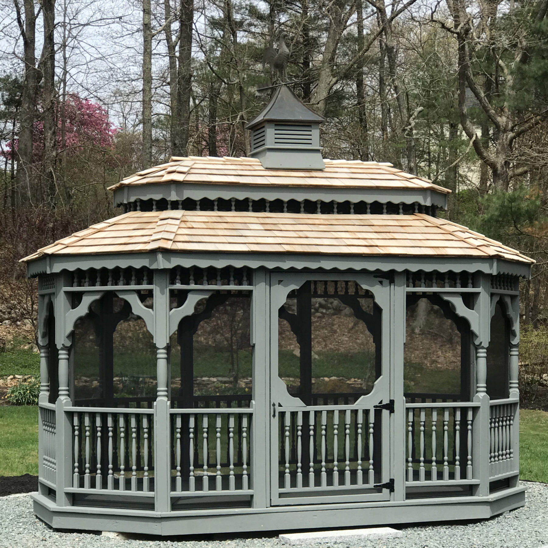 8' x 16' Wood Octagon, Deluxe Rails, Turned Posts, Cedar Shake, Pagoda Roof, Custom Paint