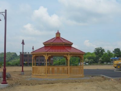 18' Octagon, Standard Rails, Wavy Fascia, Pagoda Roof, Red Metal Roof