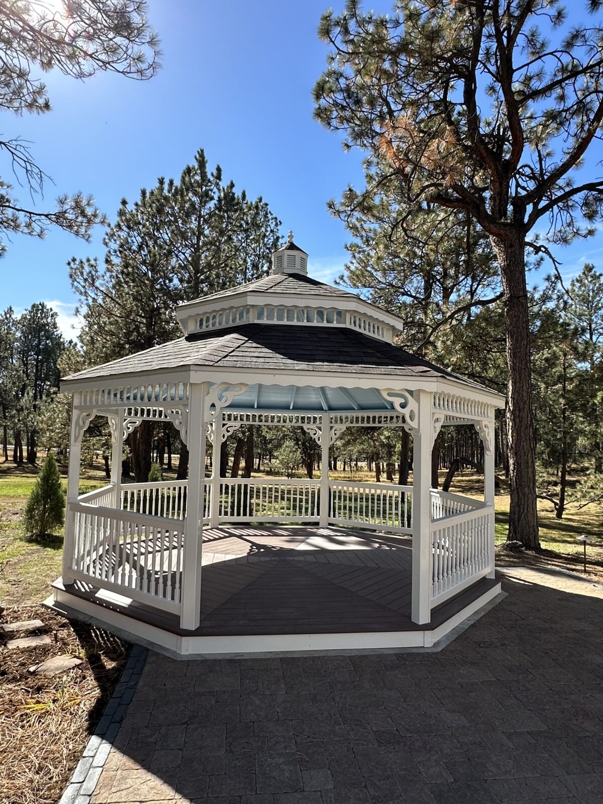 16' Octagon Gazebo - Pagoda Roof, Wavy Fascia