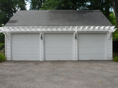 Eyebrow Pergola - 3 Car Garage