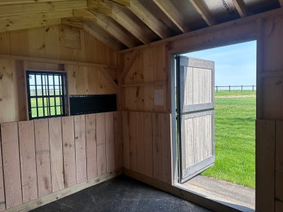 Stall Horse Barn Interior